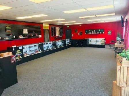 Inside a Juicity Vapor store